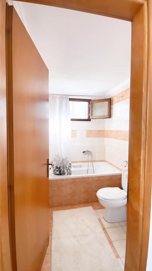 Appartement Casa Chara 2 *